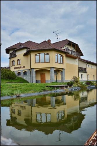 Nove Dvory House | Penzion Starý dvůr