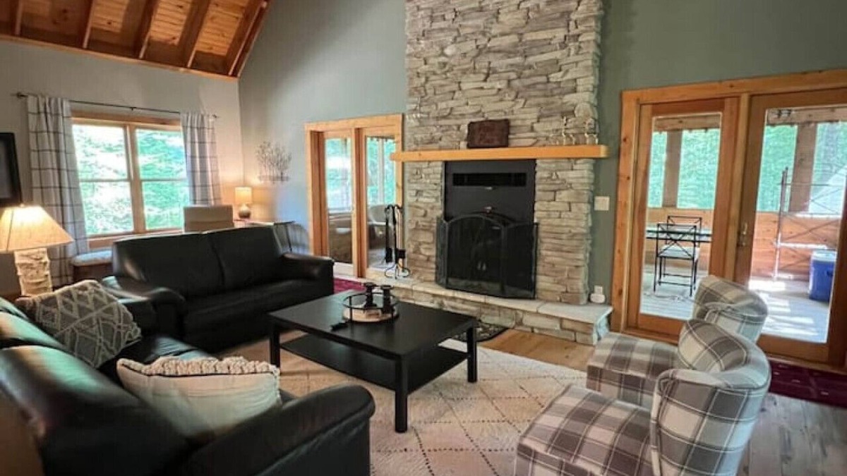 Bayfield Apartment | Pepin Retreat @ Brickyard Creek, Bayfield