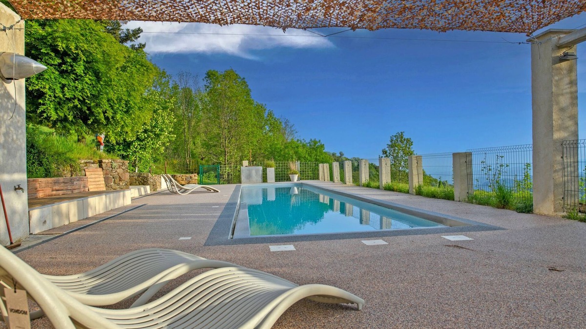Gourdon House | Peponi Classé 4* - Piscine - Parc des Monts d'Ardèche