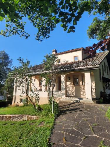 La Chaux-de-Fonds Bed & Breakfast | Pepper House