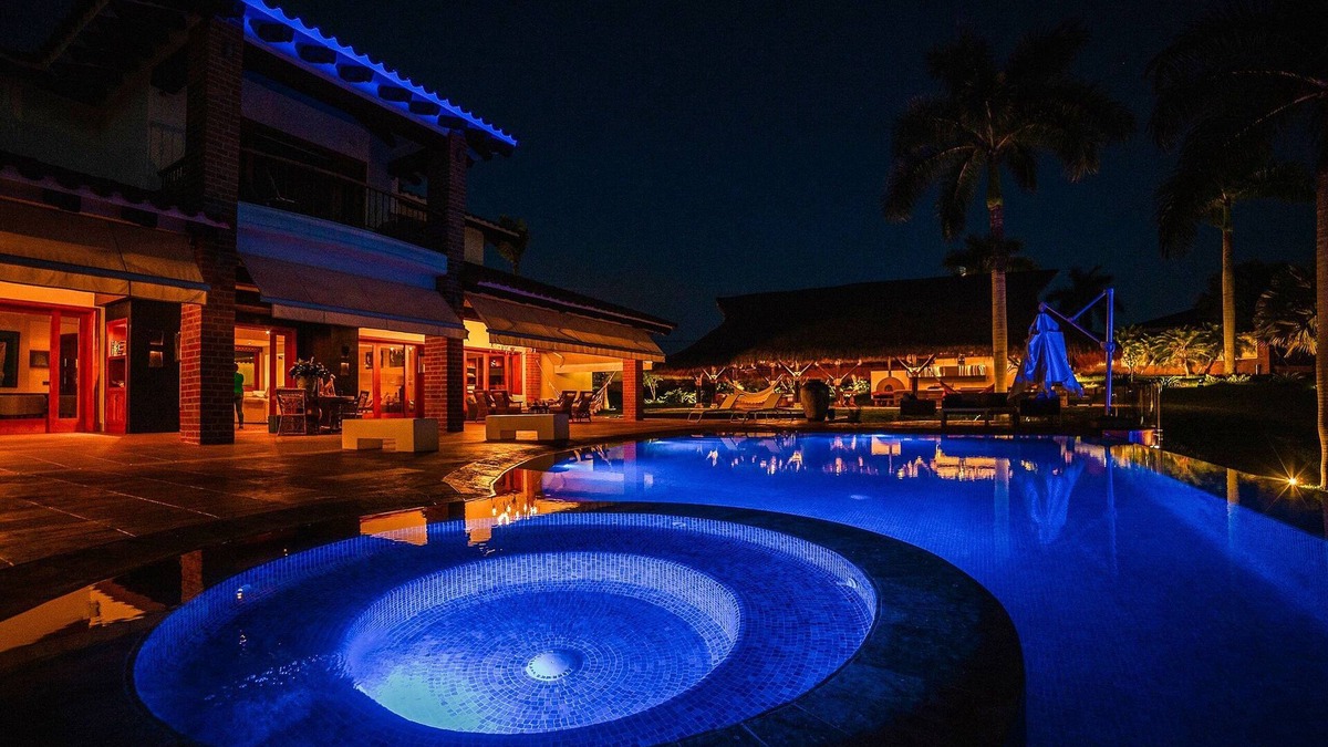 Pereira Villa | Per002 - Luxury house with pool in Pereira