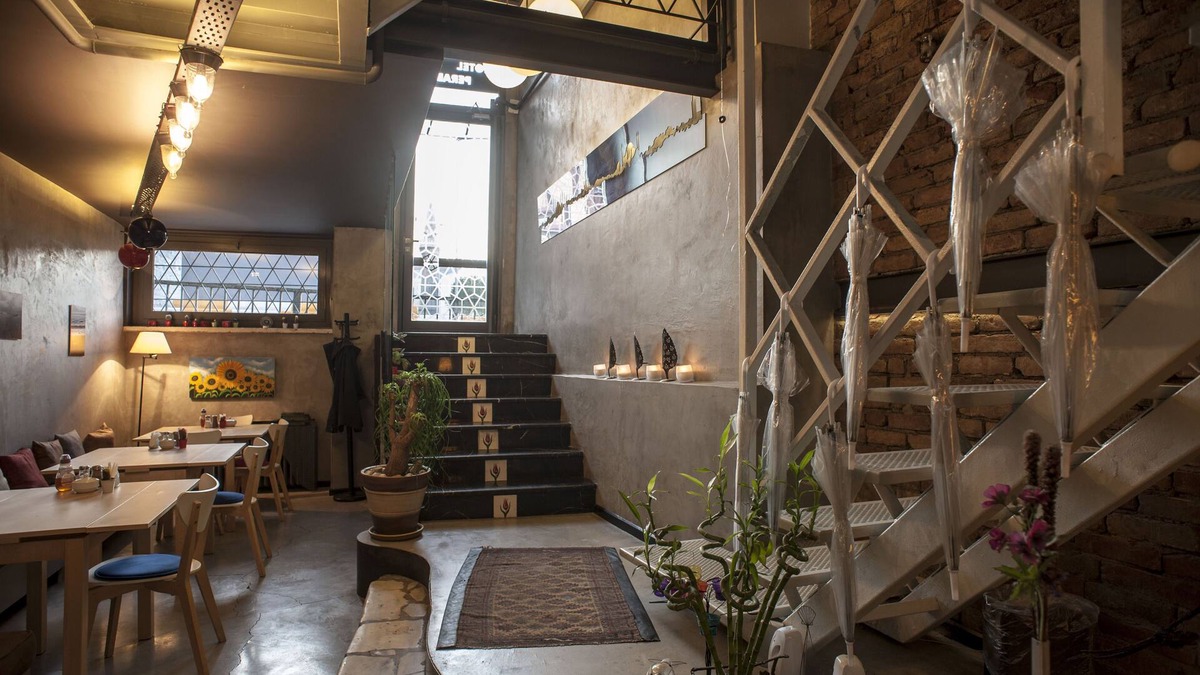 Pera Hotel | Peradays