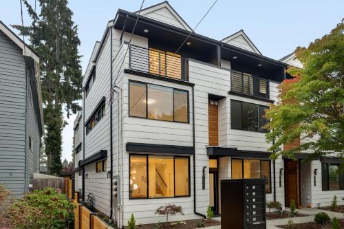 Whittier Heights House | Perch - Ballard Bliss