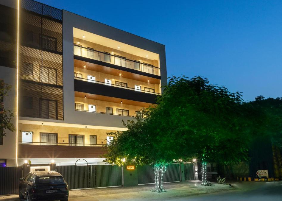 DLF Phase 3 Apartment | Perch Service Apartment DLF Cyber City