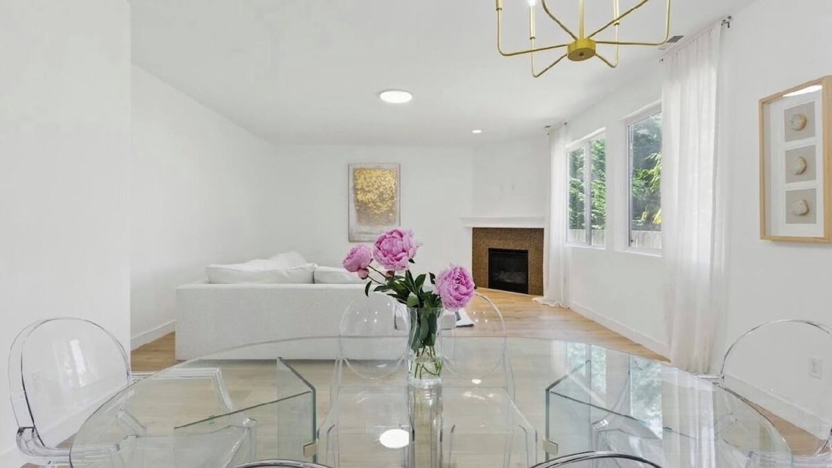Spanaway House | Perfect 6 br house- in spanaway