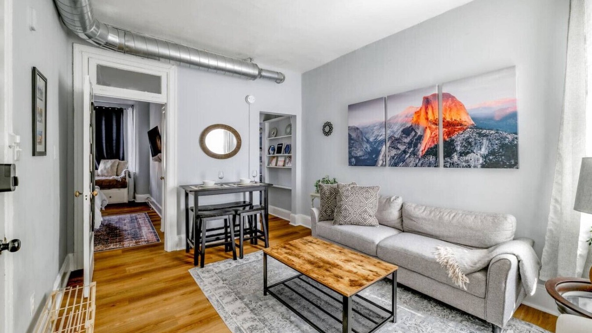 Adams Morgan Apartment | Perfect Adams Morgan Location! Charming & Historic