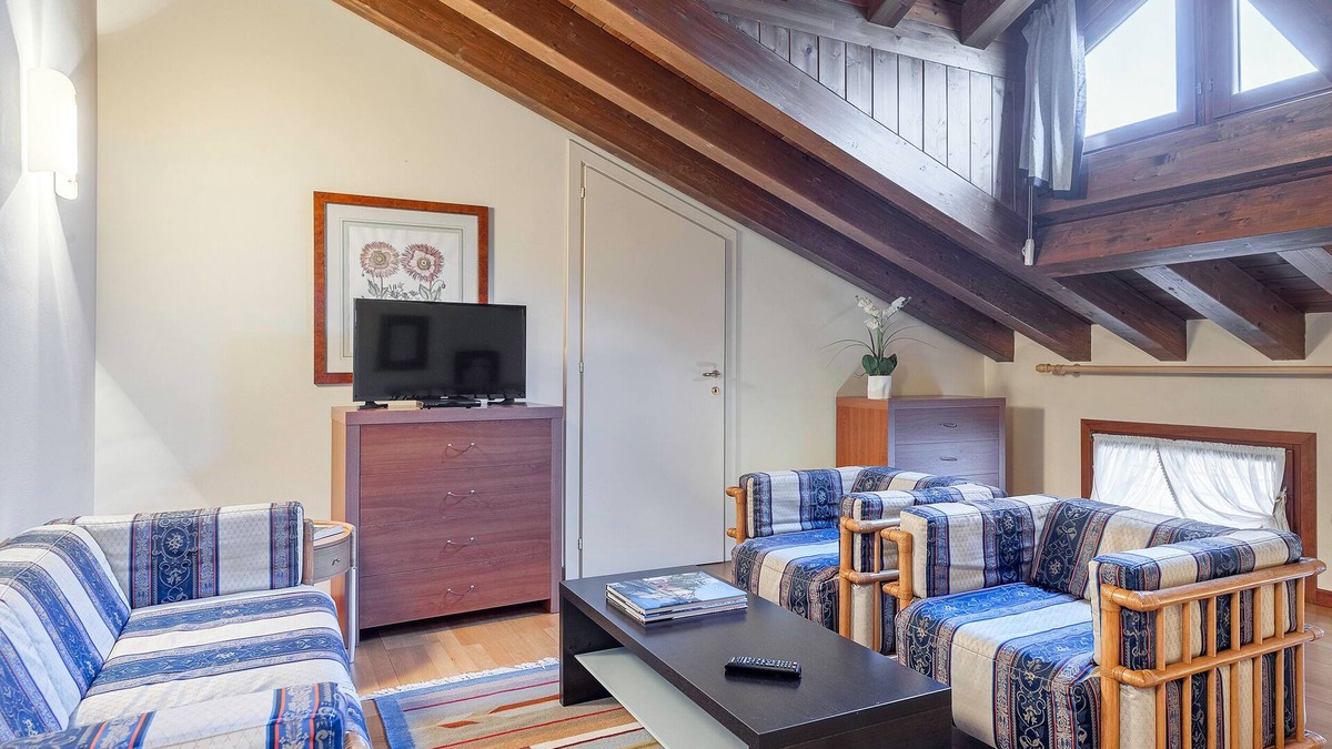 Treviso Apartment | Perfect apartment for 5, just outside the city center