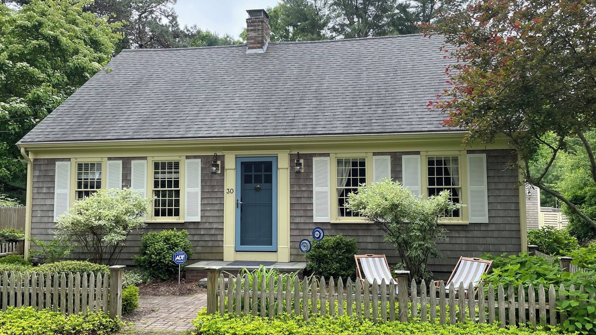 North Falmouth House | Perfect Cape - 1 Mile to Old Silver Beach, 3 bed, 2 bath, Game Room, Central AC