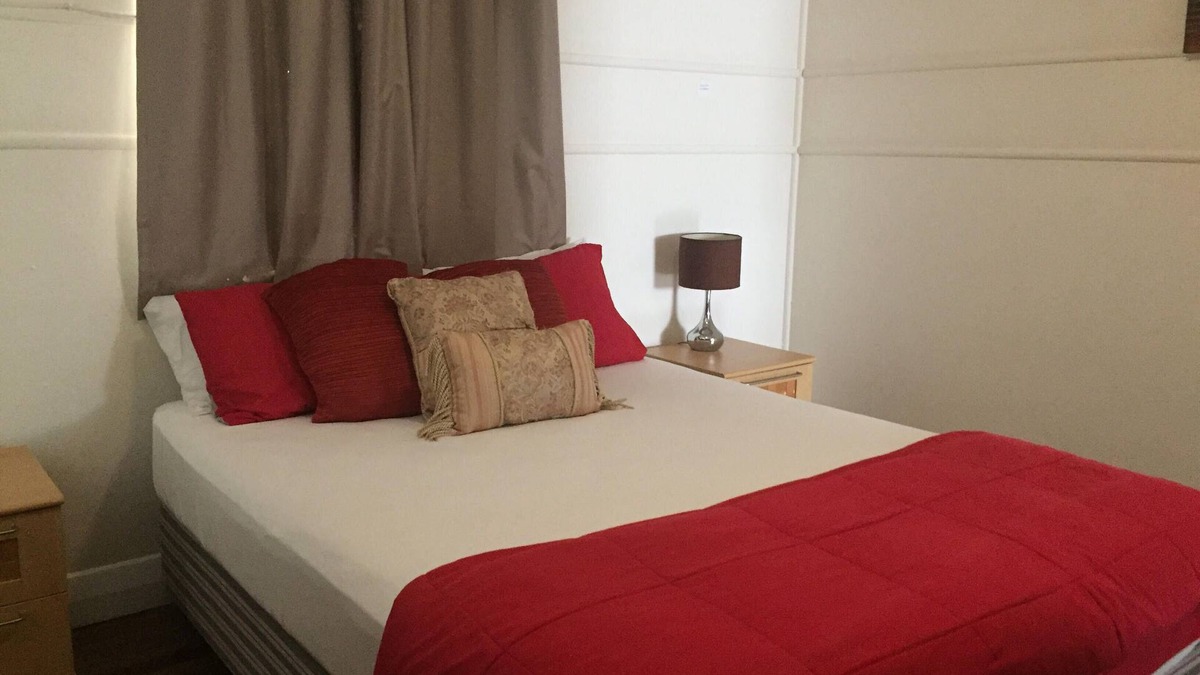 Currajong Cottage | Perfect Central Cottage