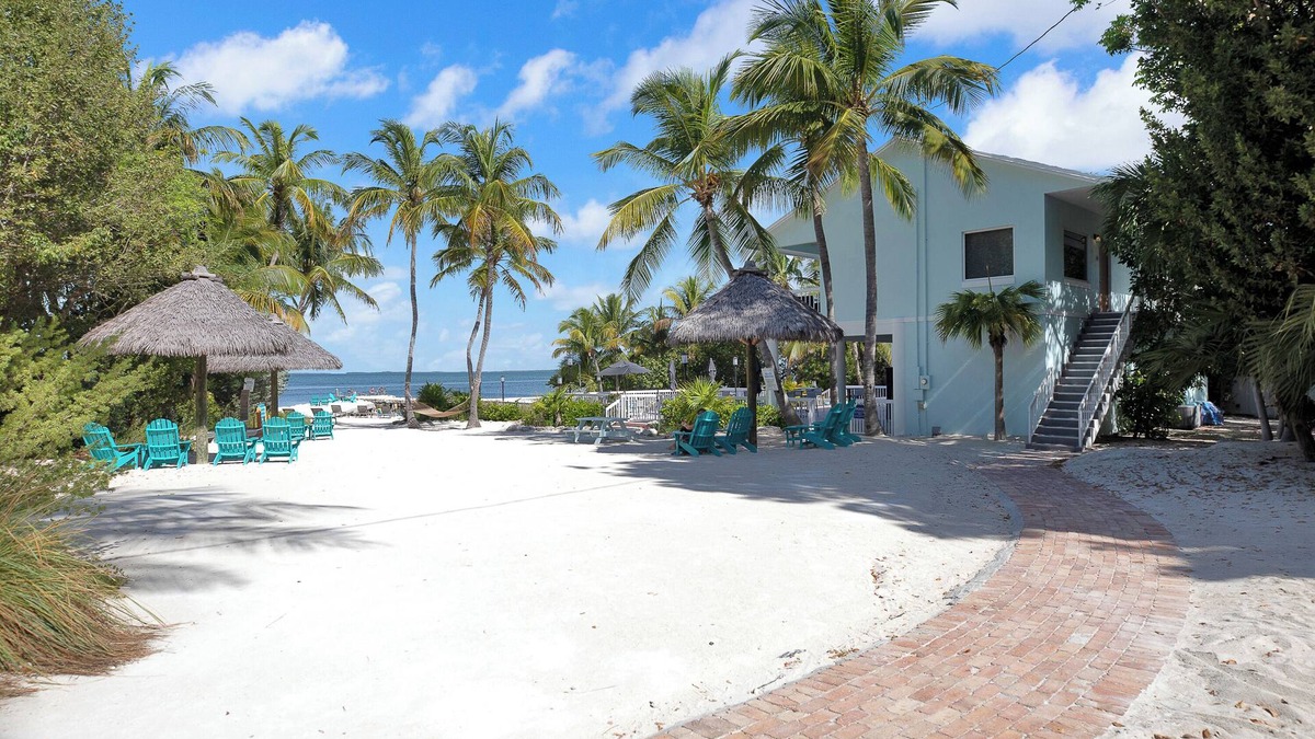 Key Largo Hotel | Perfect Choice! With Stunning Views of the Island, Private Beach, Pet-Friendly