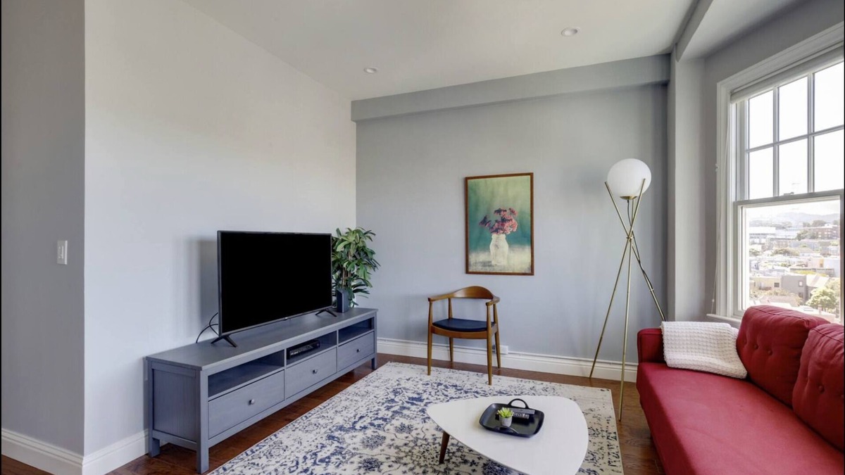 Lower Pacific Heights Condo | Perfect City Getaway /Experience the Beauty and Life of San Francisco!
