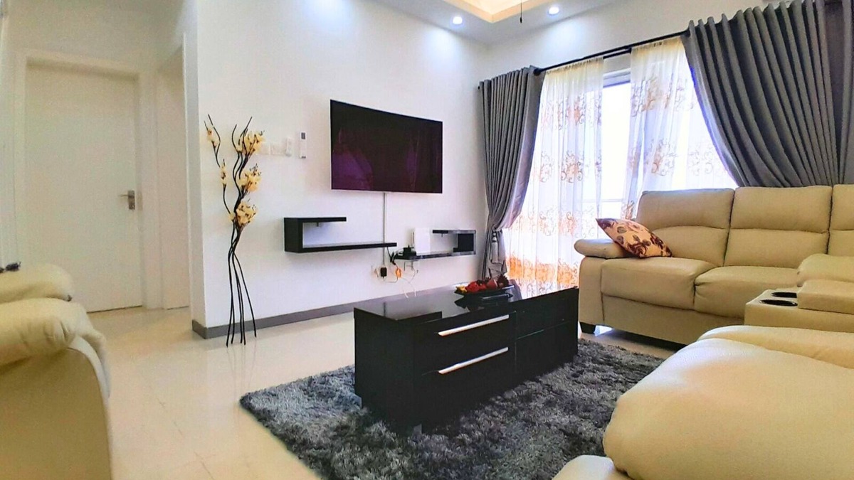 Sakumono Apartment | Perfect combination of comfort, style and convenience!