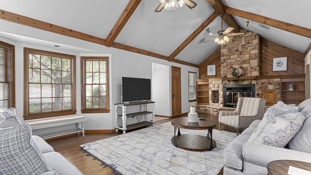 Independence House | Perfect Cottage Style Home