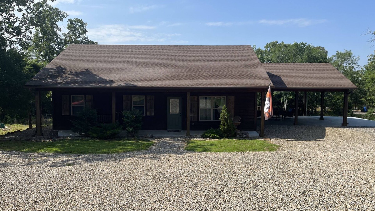 Vian House | Perfect family & fishing retreat at Pine Cove.