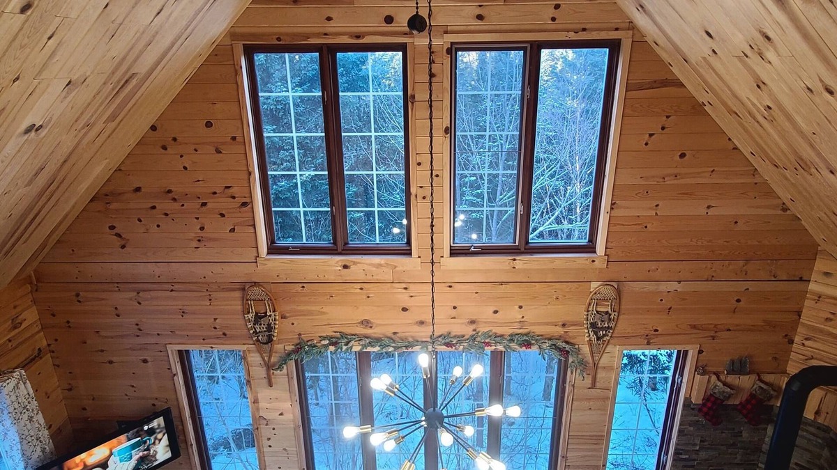 Notre-Dame-Des-Bois Ski Chalet | Perfect for catching your breath, you'll be charmed by the beauty of nature.