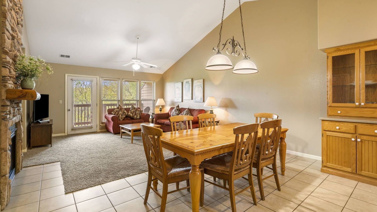 Branson West Apartment | Perfect for a Couples' Getaway! Full Condo + Connecting Suite with Kitchenette