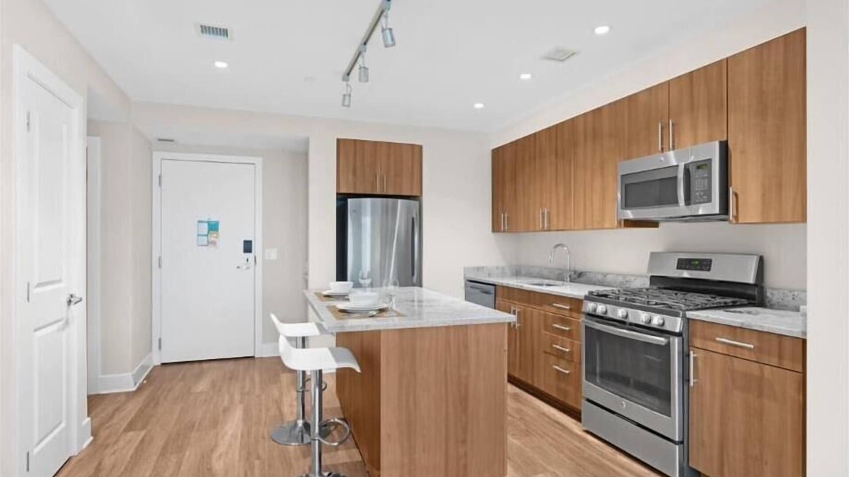 Reston Apartment | Perfect for Bleisure Travellers! Restons Hotspot nr Shops