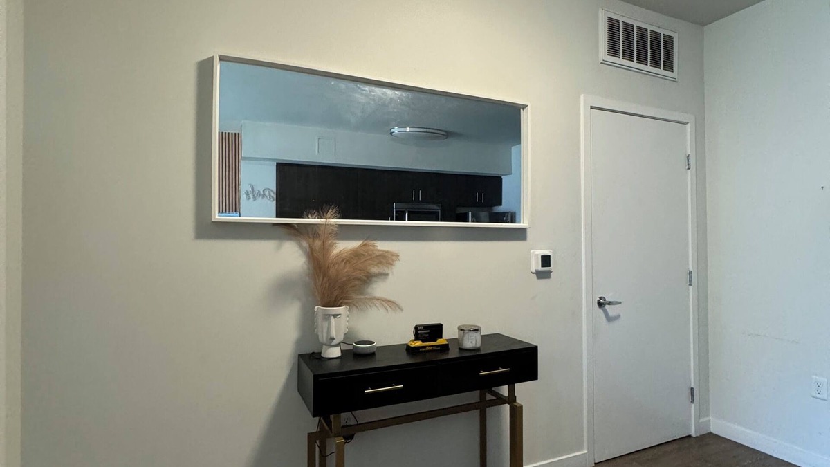 City West Condo | Perfect for Business Travelers in beautiful Downtown Los Angeles