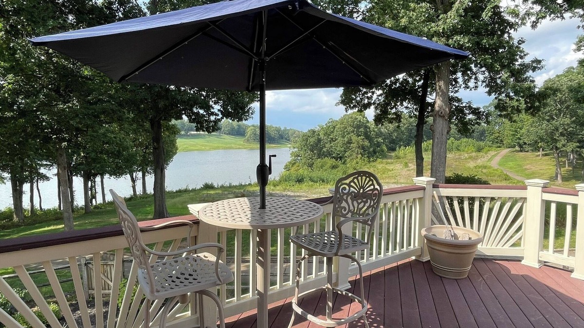 Lakeview House | Perfect for LPGA Solheim Cup! Large Family Getaway, Lake, NatureTrail, Wineries!