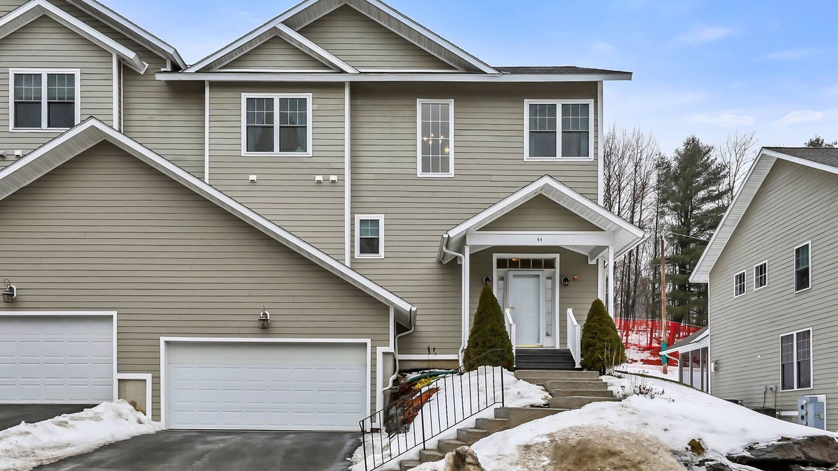 Pittsfield Condo | Perfect for Winter Skiing!