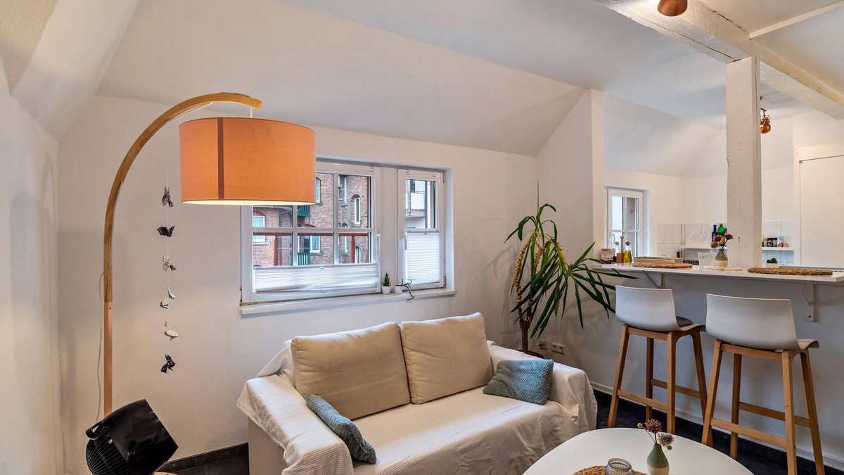Pforzheim Apartment | Perfect for your City Trip - "Sweet 2 Room Fachwerk Apartment" with Wi-Fi