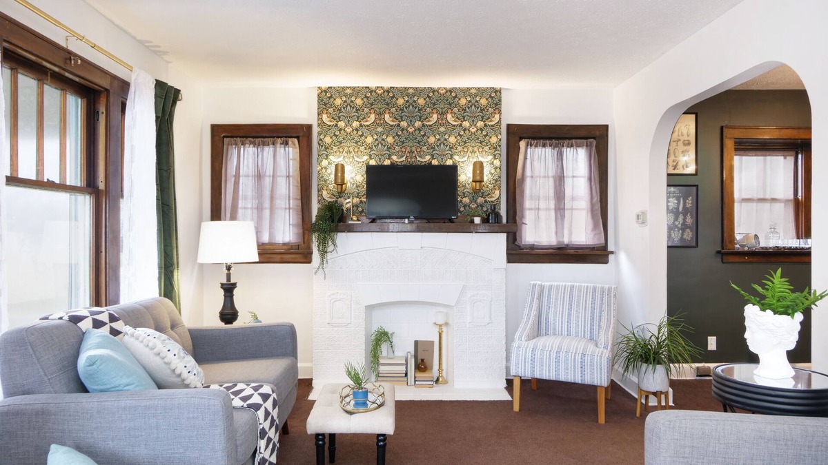 Northside House | Perfect Getaway in Akron