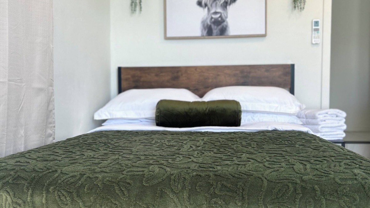 National City House | Perfect guesthouse near Downtown San Diego