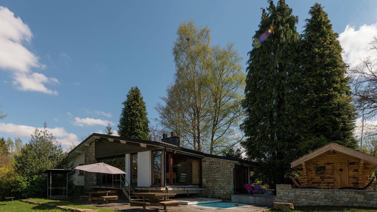 Ovifat House | Perfect holiday home in Waimes with Swimming Pool