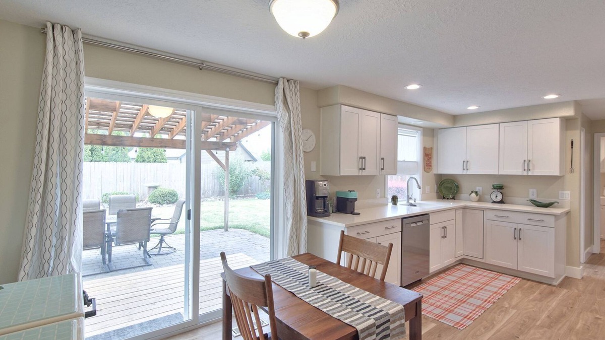 Keizer House | Perfect Home Base for Adventure