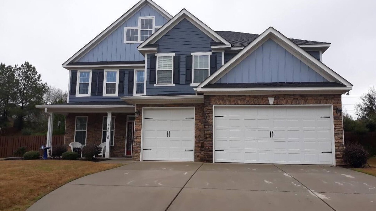 Grovetown House | Perfect home for you Large Family Corporate host party or group of golf friends