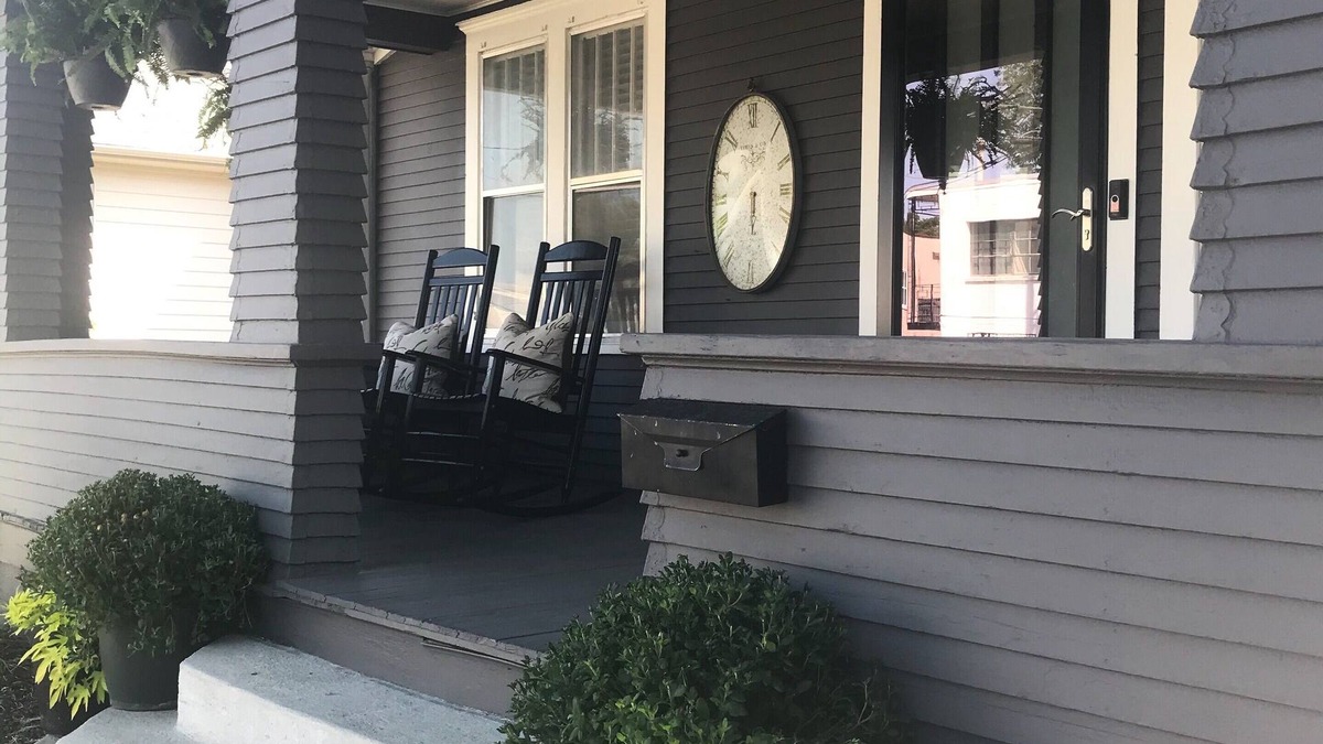 Aksarben - Elmwood Park House | Perfect Location In Midtown Omaha