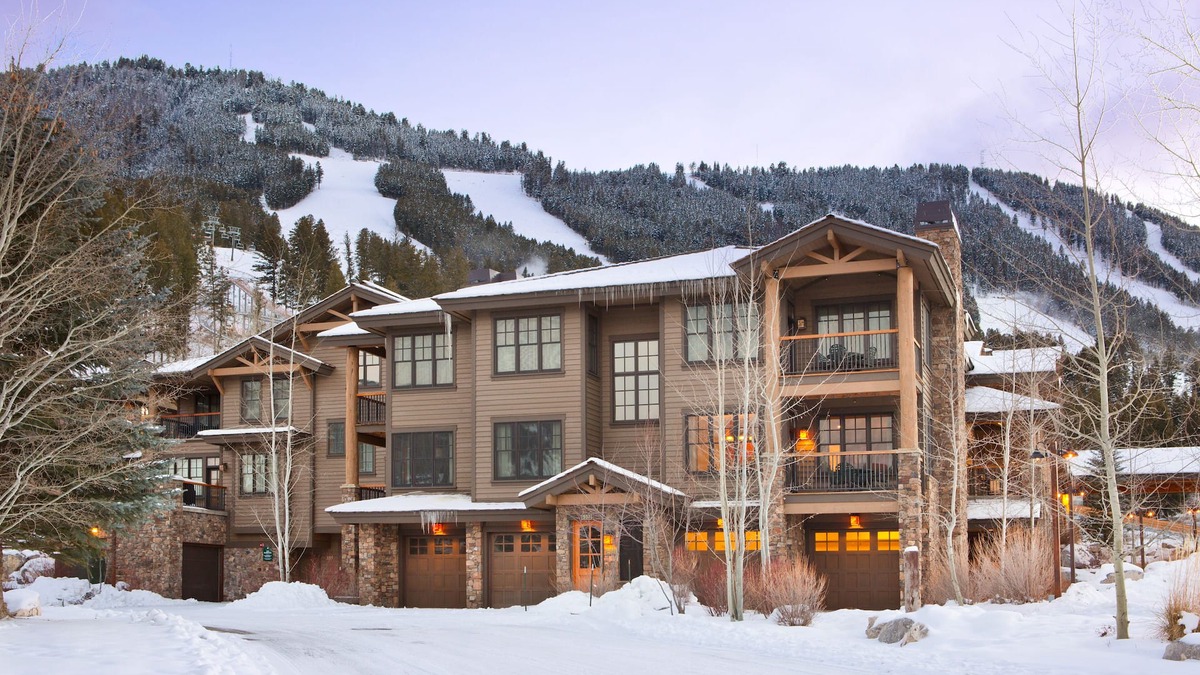 Jackson Condo | Perfect location makes for easy access to downtown, Snow King and more