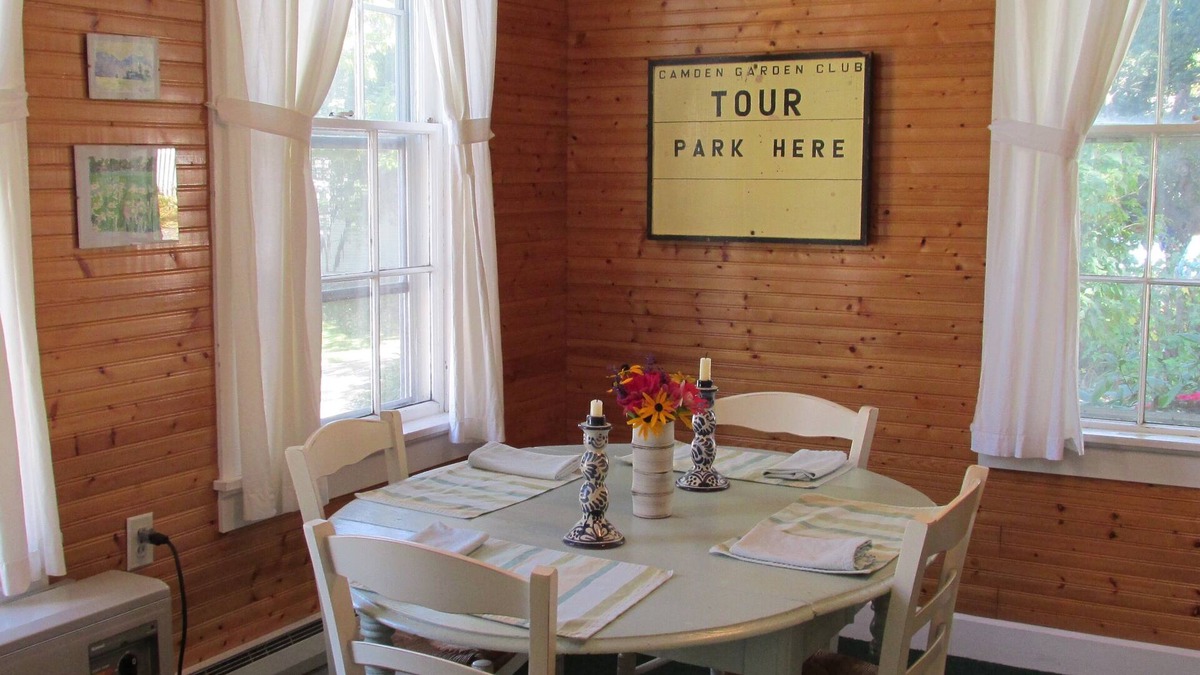 Camden Cottage | Perfect location! Quiet street, but right downtown