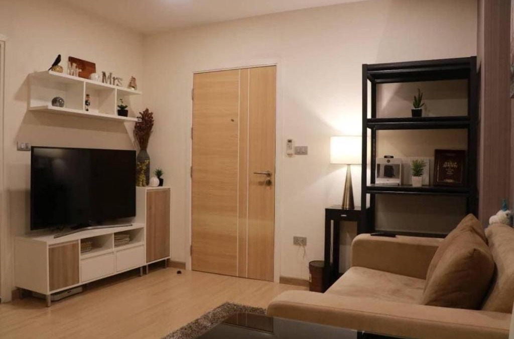 Ubon Ratchathani House | PERFECT LOCATION #Cozy 1bd condo with BIG pool!