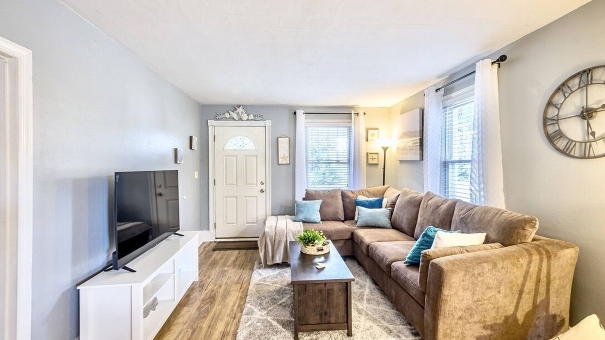 Neptune City House | Perfect Neptune Getaway Minutes to Bradley Beach!