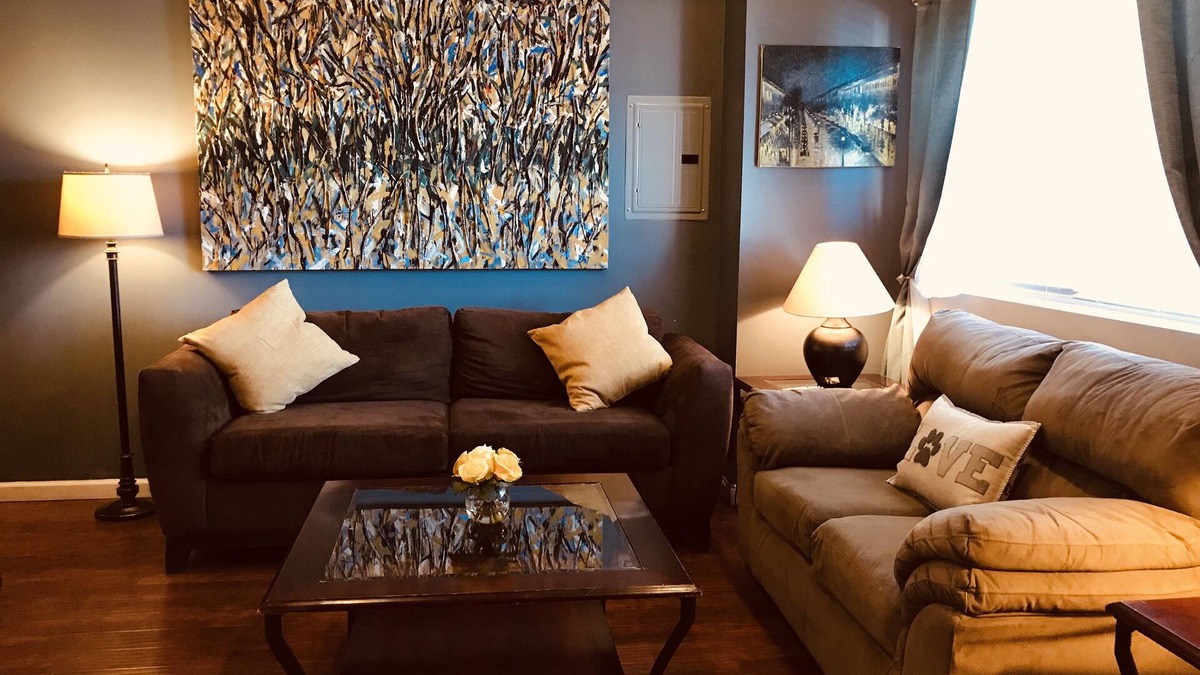 Union City Apartment | Perfect Penthouse Sleeps 12 !