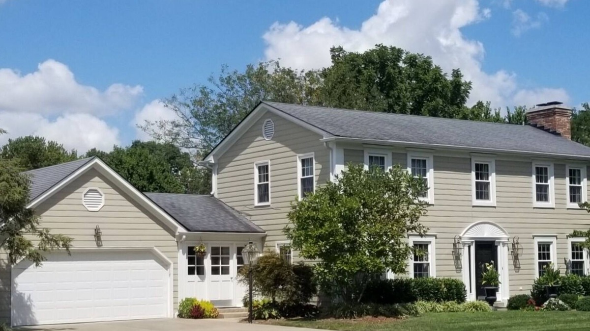 Lexington House | Perfect place in Lexington! Close to downtown & surrounding attractions!
