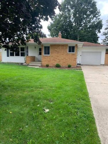 Saginaw House | Perfect place quiet neighborhood, great for the family.