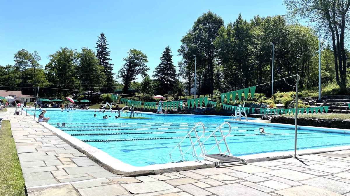 Buck Hill Falls House | Perfect Pocono Mountain Retreat for Every Season!
