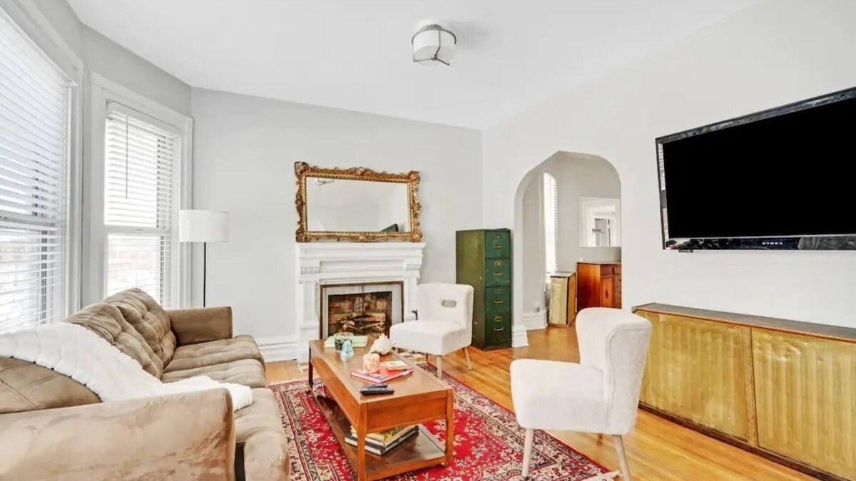 Front Park House | Perfect Private Getaway in the Heart of Buffalo!