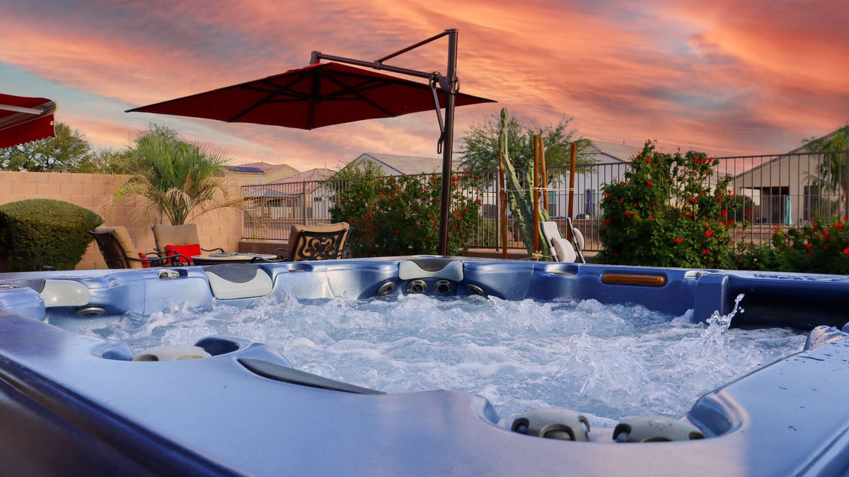 Circle Cross Ranch House | Perfect Retreat! 30 Nights Min! Raised Hot Tub With Views!