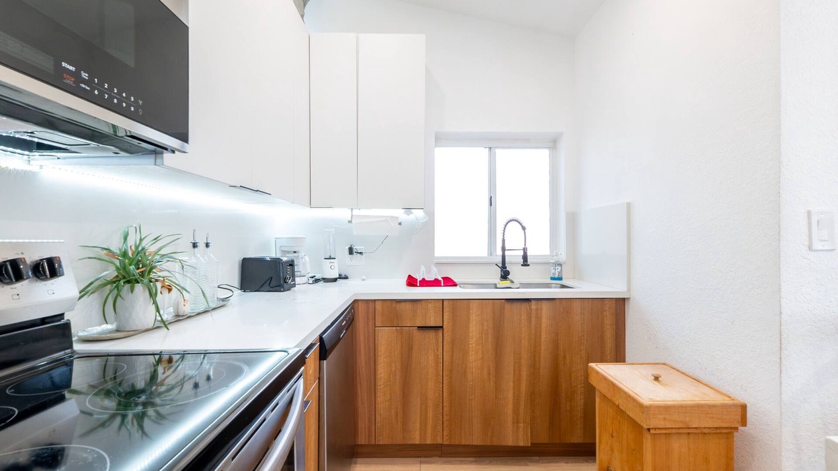 Westchester Apartment | Perfect space big kitchen
