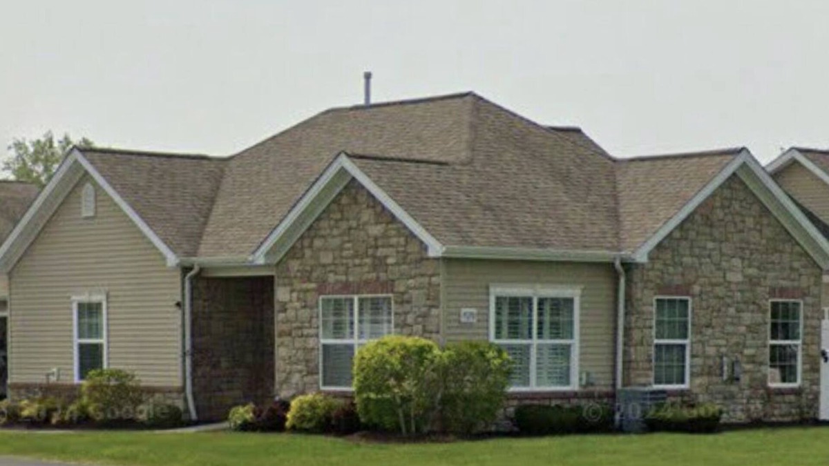 Clarence Center Condo | Perfect spot to watch the 2024 Solar Eclipse!