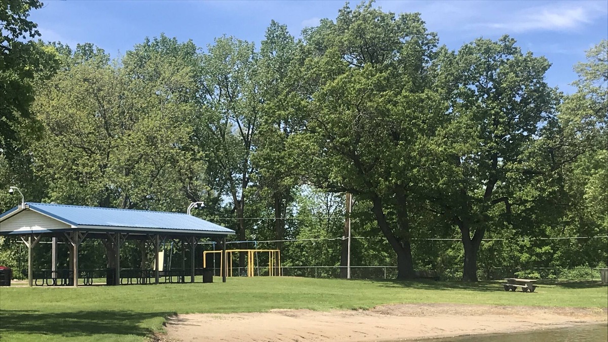 Clarklake House | Perfect summer getaway in beautiful Clarklake, Michigan