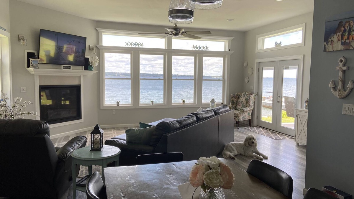 Brier Hill House | Perfect Waterfront Property. Location, Location, Location!