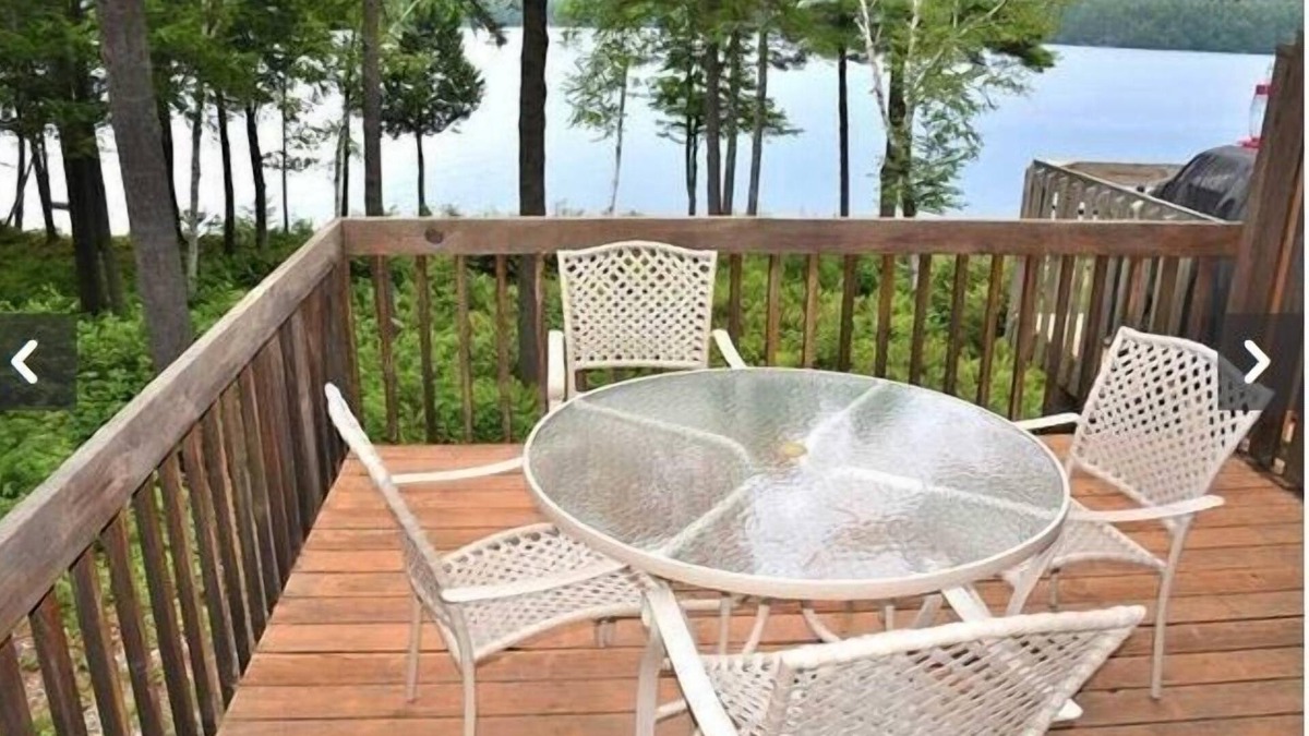 Bridgton House | Perfect Year-Round Getaway Location For Those Who Enjoy The Outdoors.