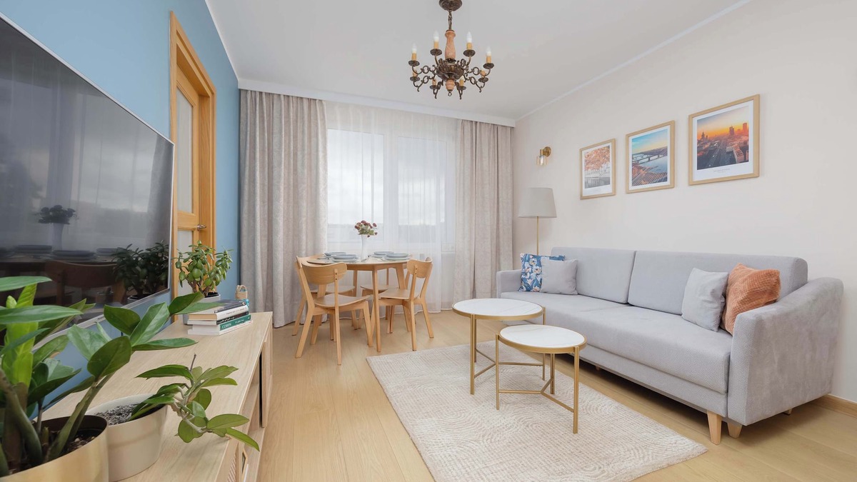 Ochota Apartment | Perfectly Located Exceptional Apartment in Warsaw by Noclegi Renters