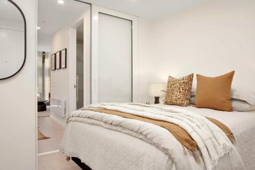 Te Aro Apartment | Perfectly Paired - Your Dual Apartment Escape