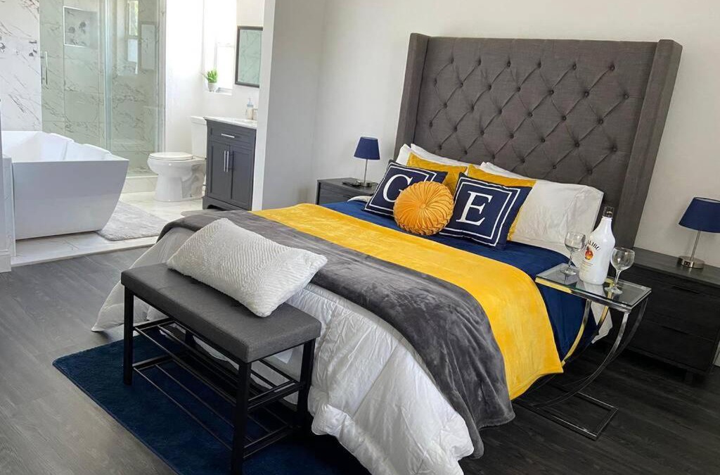Palm Beach - West Palm Beach House | Perfectly Relaxing Queen Suite/Freestanding Tub,