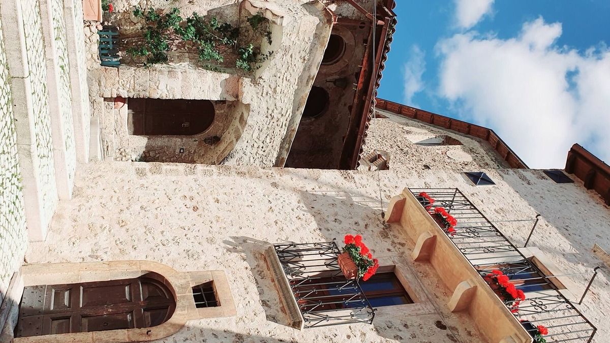 Calascio House | Period residence and apartments in the heart of the village of Santo Stefano di Sessanio